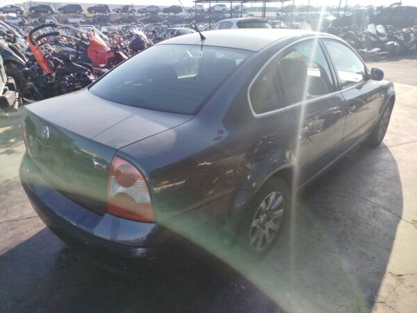PARAGOLPES TRASERO VOLKSWAGEN PASSAT BERLINA (3B3) - Imagen 2