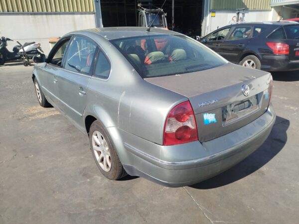 PARAGOLPES TRASERO VOLKSWAGEN PASSAT BERLINA (3B3) - Imagen 4
