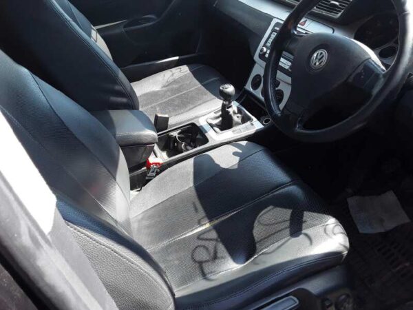 PILOTO TRASERO IZQUIERDO VOLKSWAGEN PASSAT VARIANT (3C5) - Imagen 4