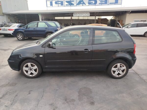 ALETA DELANTERA DERECHA VOLKSWAGEN POLO IV (9N1) - Imagen 4