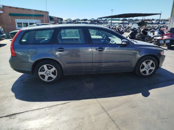 ALETA DELANTERA IZQUIERDA VOLVO V50 FAMILIAR - Imagen 5