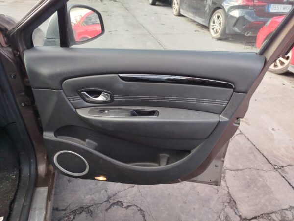 ELEVALUNAS DELANTERO DERECHO RENAULT SCENIC III (JZ)