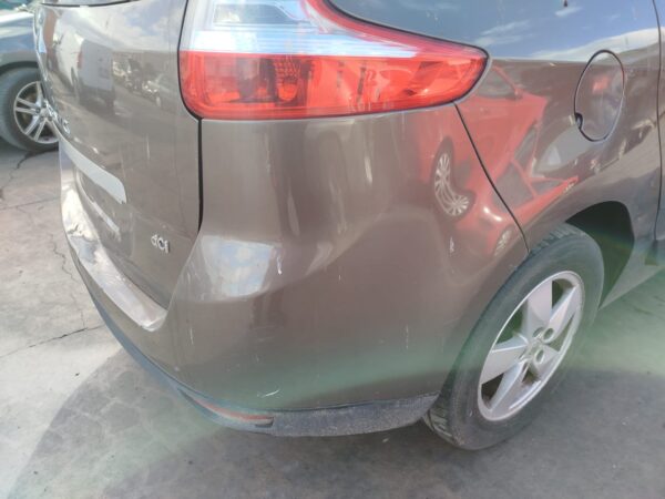 PARAGOLPES TRASERO RENAULT SCENIC III (JZ)