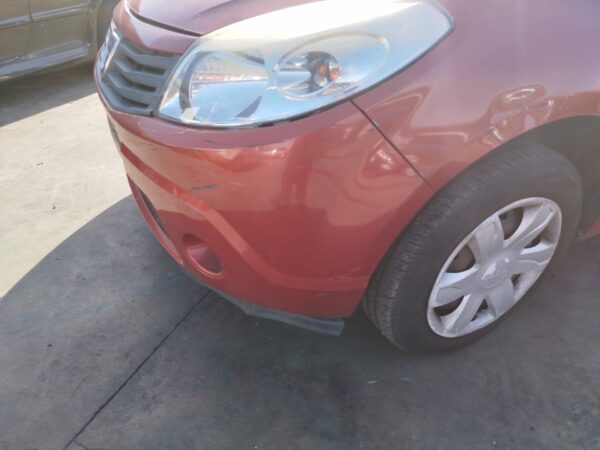 PARAGOLPES DELANTERO DACIA SANDERO