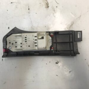 MANDO ELEVALUNAS DELANTERO IZQUIERDO TOYOTA YARIS (KSP9/SCP9/NLP9)