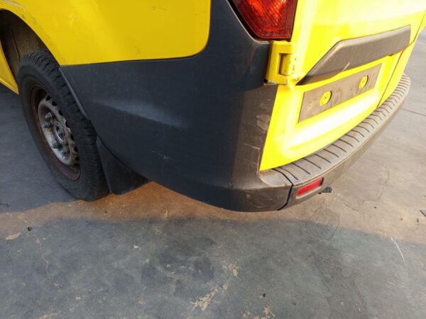 PARAGOLPES TRASERO FORD TRANSIT COMBI (TTG)