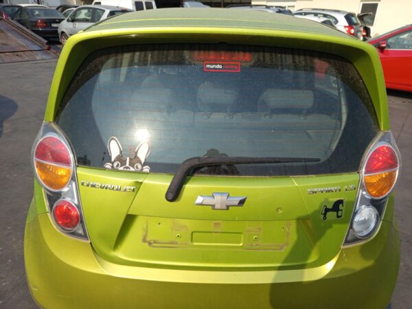 PORTON TRASERO CHEVROLET SPARK