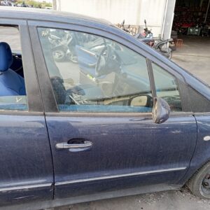 PUERTA DELANTERA DERECHA MERCEDES-BENZ CLASE A (BM 168)