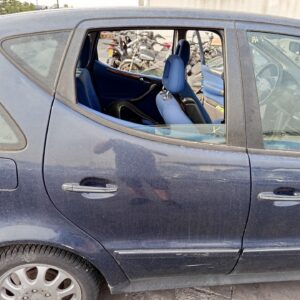 PUERTA TRASERA DERECHA MERCEDES-BENZ CLASE A (BM 168)