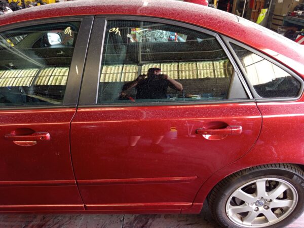 PUERTA TRASERA IZQUIERDA VOLVO S40 BERLINA