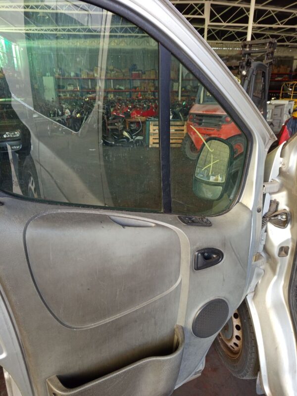 ELEVALUNAS DELANTERO IZQUIERDO NISSAN PRIMASTAR (X83)