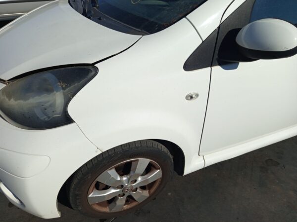 ALETA DELANTERA IZQUIERDA TOYOTA AYGO (KGB/WNB)
