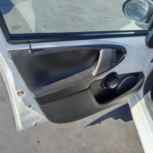 ELEVALUNAS DELANTERO IZQUIERDO TOYOTA AYGO (KGB/WNB)