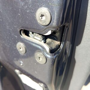 CERRADURA PUERTA DELANTERA IZQUIERDA RENAULT MEGANE III BERLINA 5P