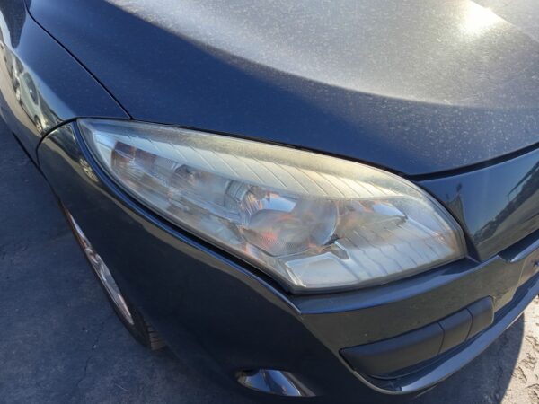 FARO DERECHO RENAULT MEGANE III BERLINA 5P