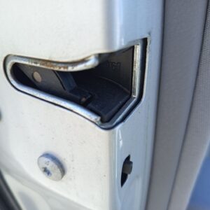 CERRADURA PUERTA TRASERA IZQUIERDA BMW SERIE 3 BERLINA (E46)