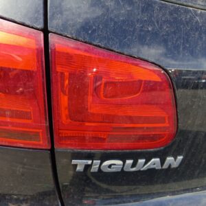 PILOTO TRASERO IZQUIERDO INTERIOR VOLKSWAGEN TIGUAN (5N2)