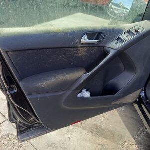 ELEVALUNAS DELANTERO IZQUIERDO VOLKSWAGEN TIGUAN (5N2)