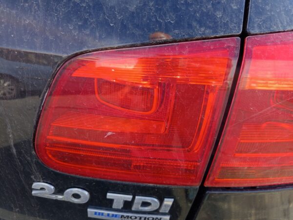 PILOTO TRASERO DERECHO INTERIOR VOLKSWAGEN TIGUAN (5N2)