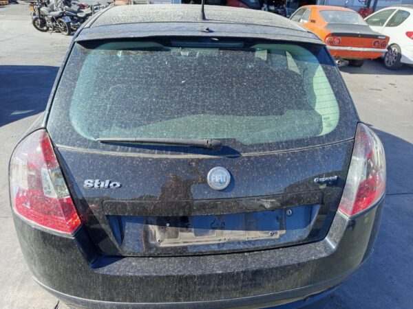 PORTON TRASERO FIAT STILO (192)