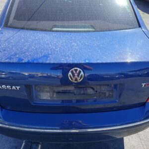 TAPA MALETERO VOLKSWAGEN PASSAT BERLINA (3B3)