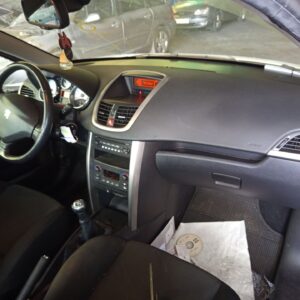 SALPICADERO PEUGEOT 207