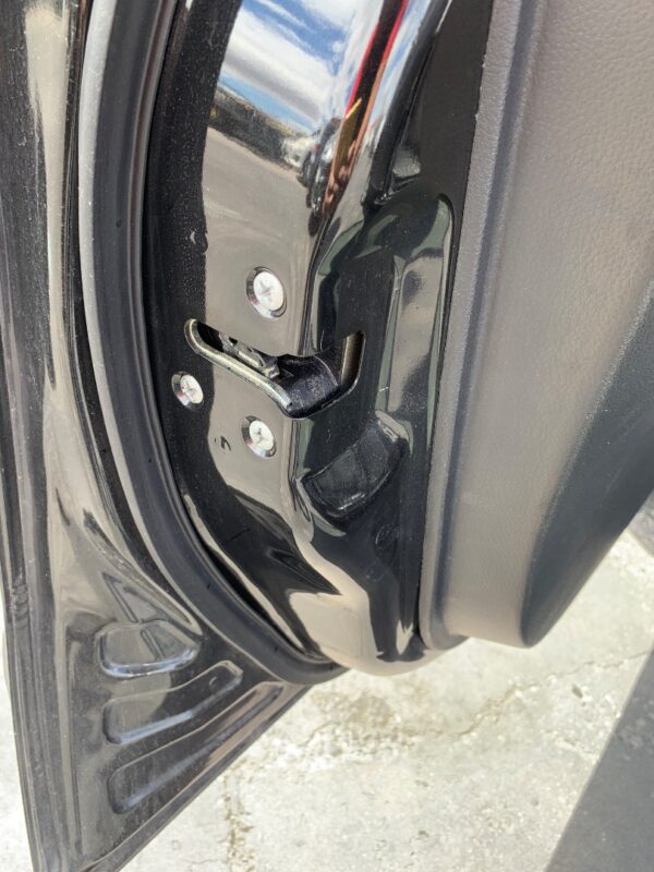 CERRADURA PUERTA DELANTERA IZQUIERDA NISSAN NOTE (E11E)