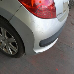 PARAGOLPES TRASERO PEUGEOT 207