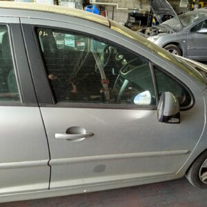 PUERTA DELANTERA DERECHA PEUGEOT 207