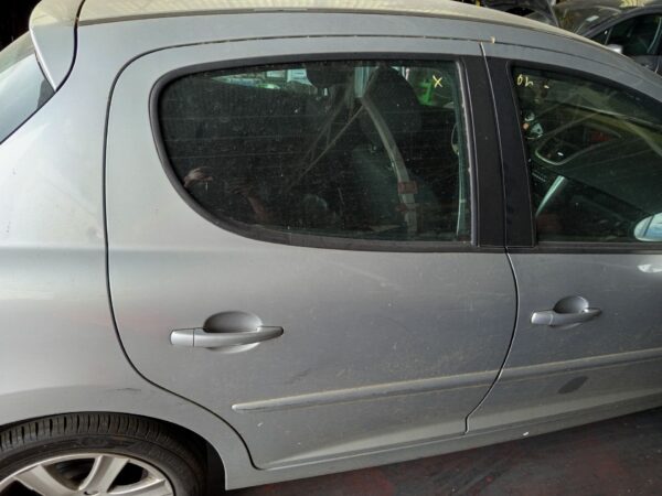 PUERTA TRASERA DERECHA PEUGEOT 207