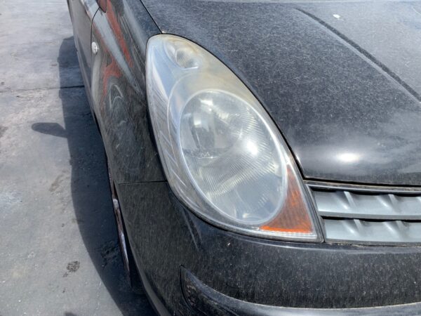 FARO DERECHO NISSAN NOTE (E11E)