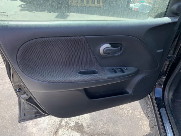 ELEVALUNAS DELANTERO IZQUIERDO NISSAN NOTE (E11E)