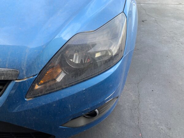 FARO IZQUIERDO FORD FOCUS BERLINA (CAP)