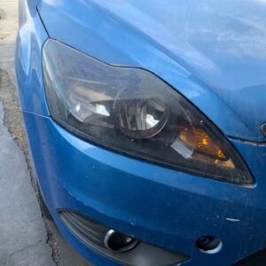 FARO DERECHO FORD FOCUS BERLINA (CAP)