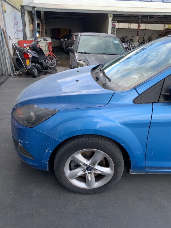 ALETA DELANTERA IZQUIERDA FORD FOCUS BERLINA (CAP)