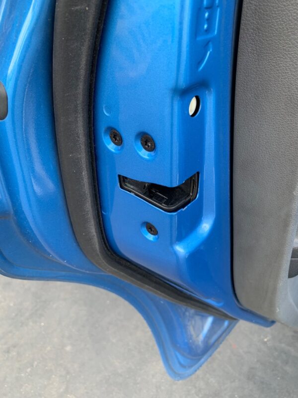 CERRADURA PUERTA TRASERA IZQUIERDA FORD FOCUS BERLINA (CAP)