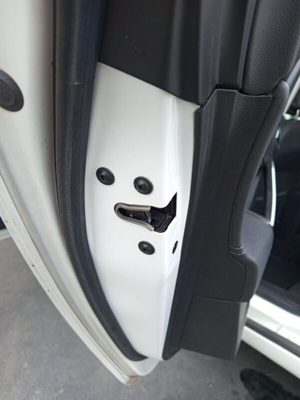 CERRADURA PUERTA TRASERA IZQUIERDA OPEL INSIGNIA BERLINA