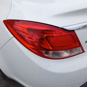 PILOTO TRASERO IZQUIERDO OPEL INSIGNIA BERLINA