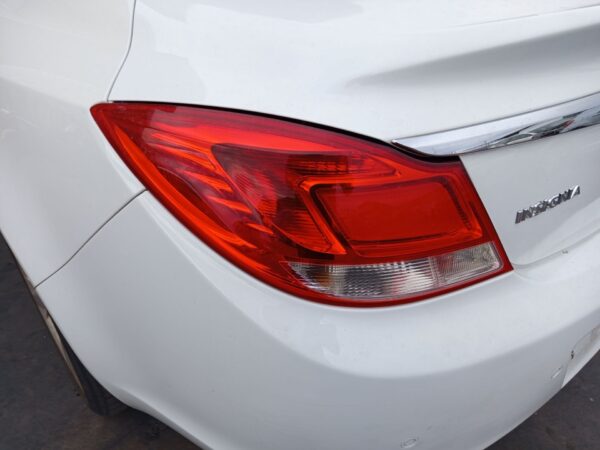 PILOTO TRASERO IZQUIERDO OPEL INSIGNIA BERLINA