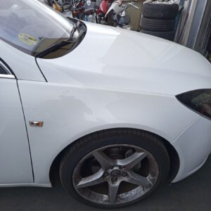ALETA DELANTERA DERECHA OPEL INSIGNIA BERLINA