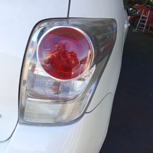 PILOTO TRASERO DERECHO TOYOTA VERSO (AUR2/ZGR2)