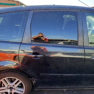 PUERTA TRASERA DERECHA FORD FOCUS C-MAX (CAP)(2003)