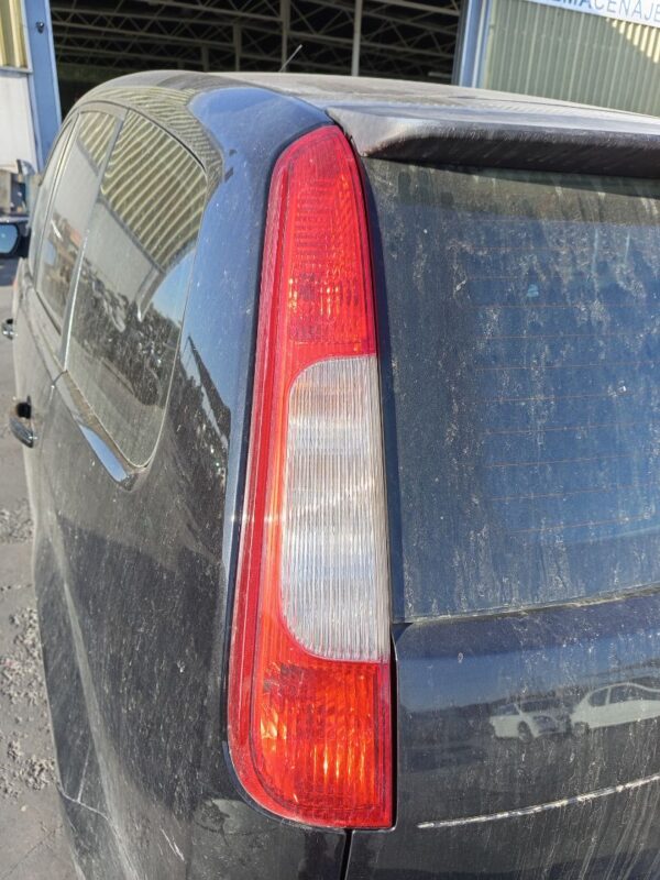 PILOTO TRASERO IZQUIERDO FORD FOCUS C-MAX (CAP)(2003)
