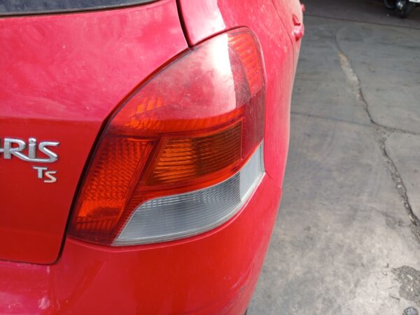 PILOTO TRASERO DERECHO TOYOTA YARIS (KSP9/SCP9/NLP9)