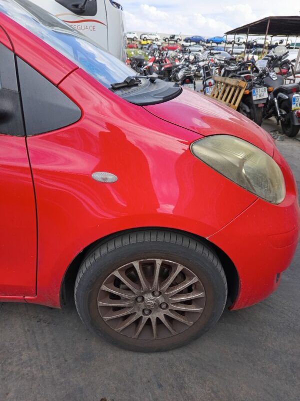 ALETA DELANTERA DERECHA TOYOTA YARIS (KSP9/SCP9/NLP9)