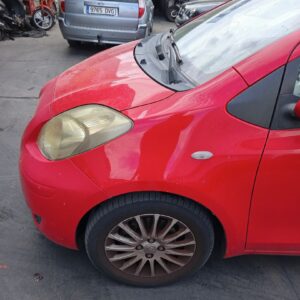 ALETA DELANTERA IZQUIERDA TOYOTA YARIS (KSP9/SCP9/NLP9)