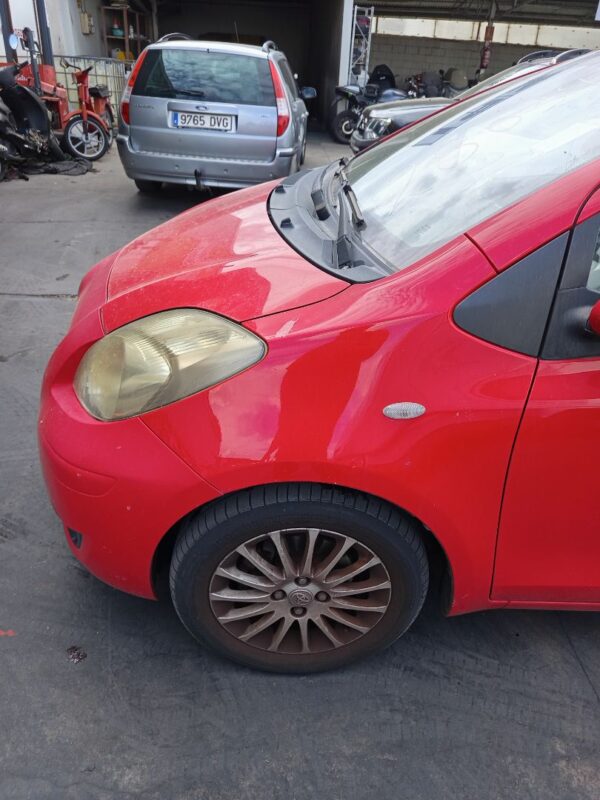 ALETA DELANTERA IZQUIERDA TOYOTA YARIS (KSP9/SCP9/NLP9)