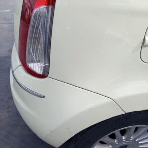 PARAGOLPES TRASERO LANCIA MUSA (184)