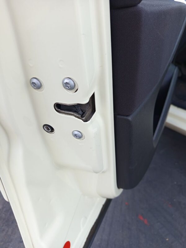 CERRADURA PUERTA DELANTERA IZQUIERDA LANCIA MUSA (184)