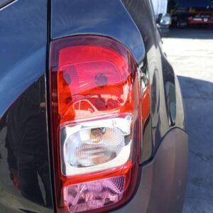 PILOTO TRASERO DERECHO DACIA DUSTER I